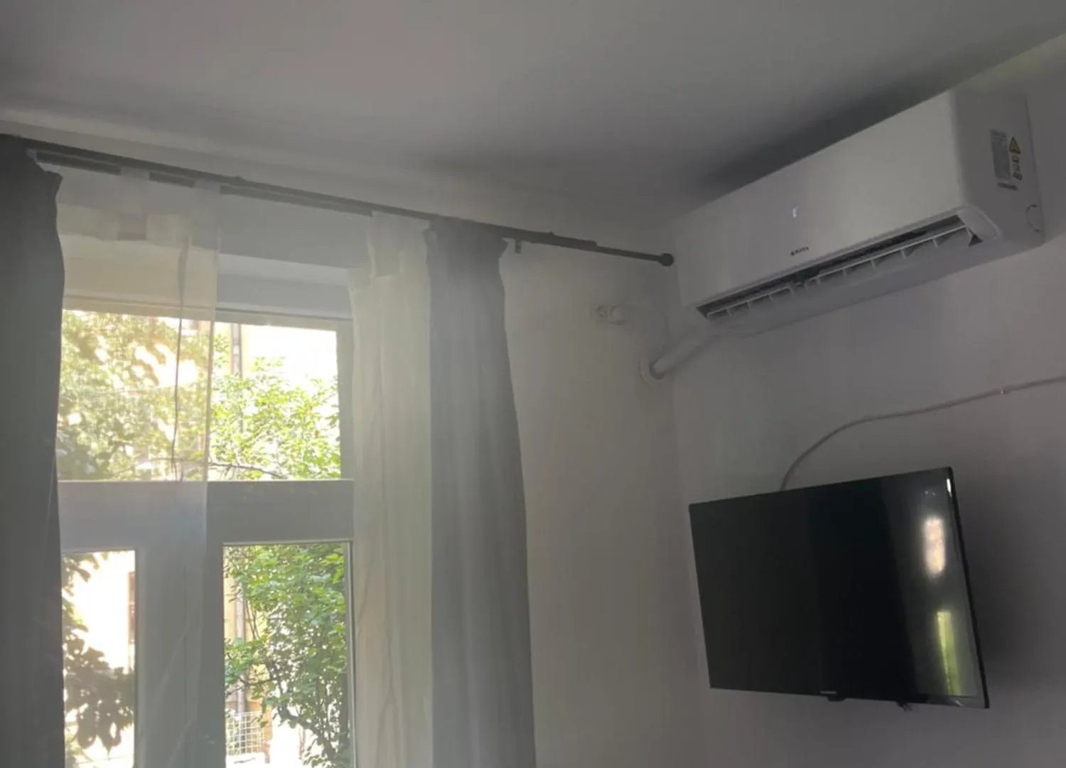 Garsoniera Langa Palatul Parlamentului Apartman Bukarest